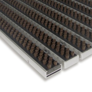 Hnědá hliníková čistící kartáčová venkovní vstupní rohož Alu Super - 100 x 100 x 1,7 cm Hnědá hliníková čistící kartáčová venkovní vstupní rohož Alu Super - 100 x 100 x 1,7 cm
