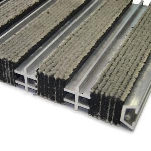 Textilní hliníková čistící vnitřní vstupní rohož Hardmat, FLOMAT - 100 x 100 x 1,8 cm Textilní hliníková čistící vnitřní vstupní rohož Hardmat, FLOMAT - 100 x 100 x 1,8 cm